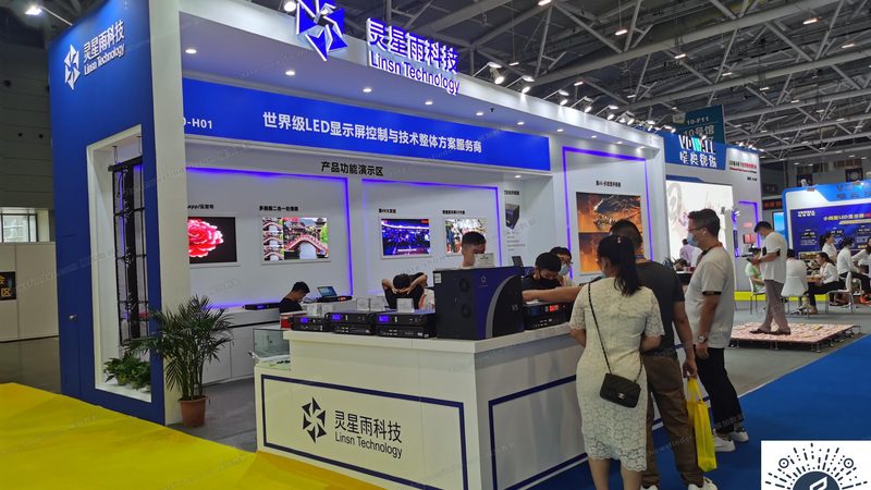 特装展台搭建效果图设计：打造展会视觉盛宴的关键**